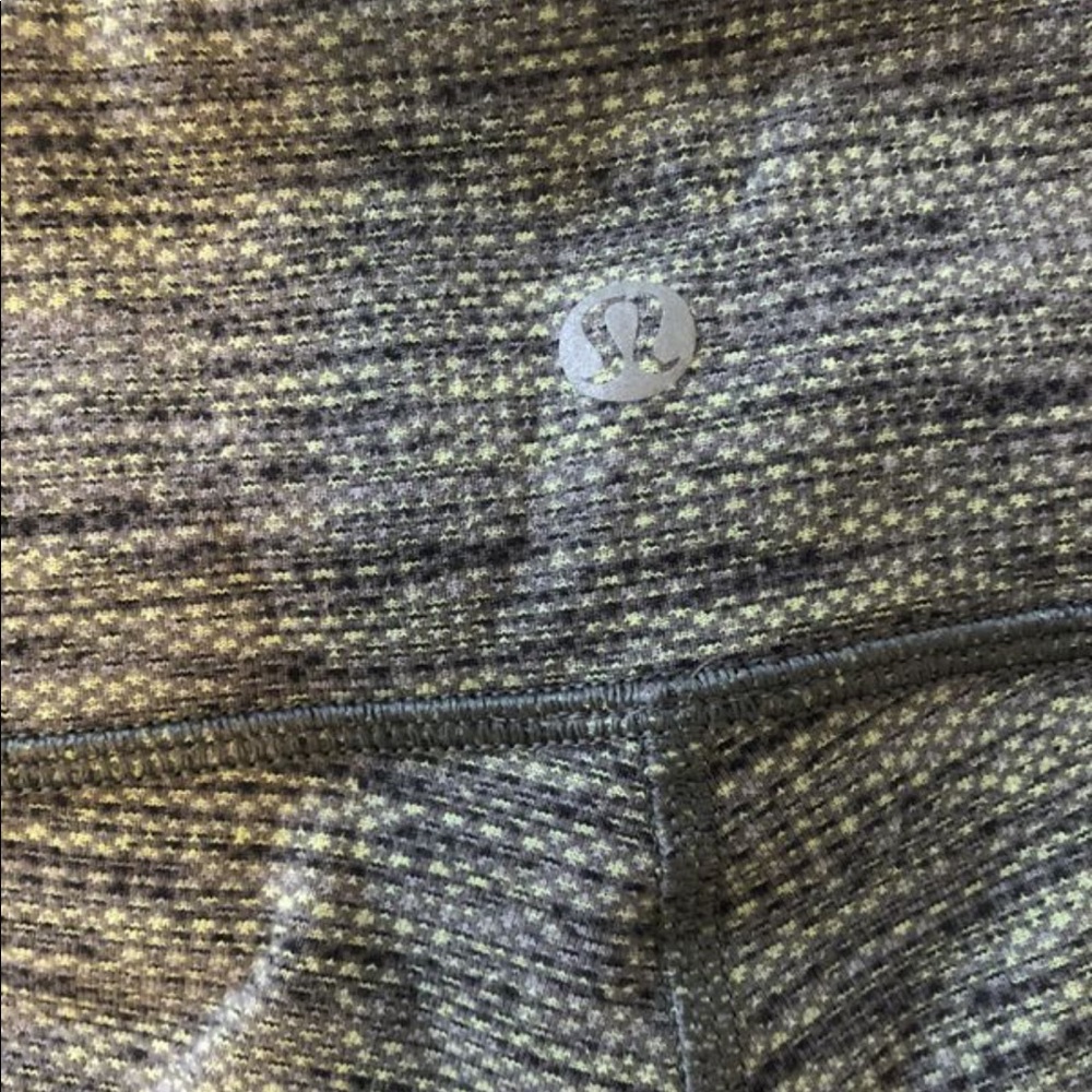 Lululemon - Picture 4 of 4